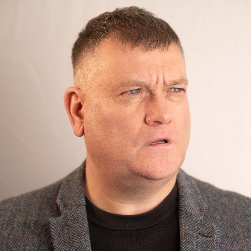  Gavin Webster 